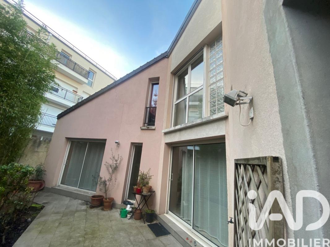 Maison 7 Pièce(s) Vanves