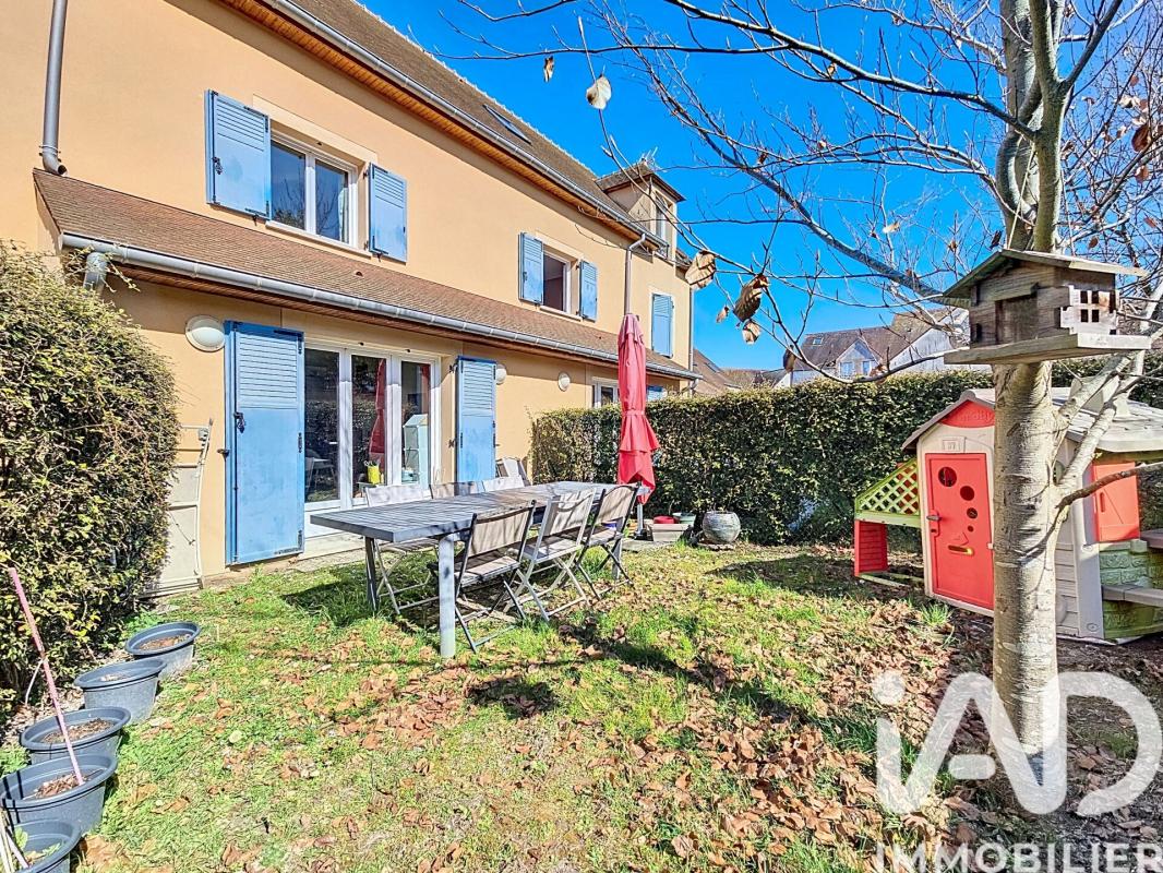 Maison 4 Pièce(s) Étampes