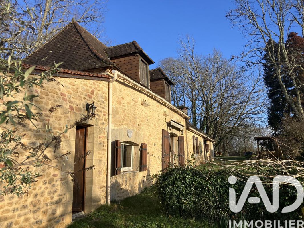 Maison 5 Pièce(s) Coux et Bigaroque-Mouzens