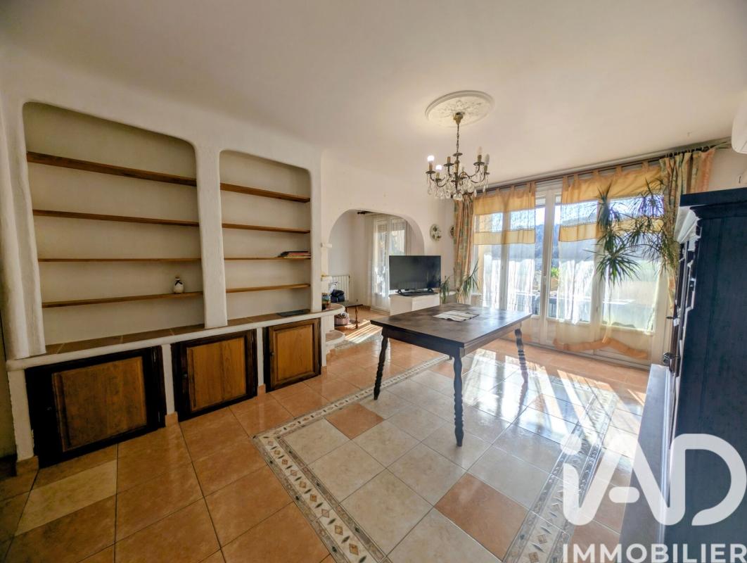 Appartement 4 Pièce(s) Cogolin