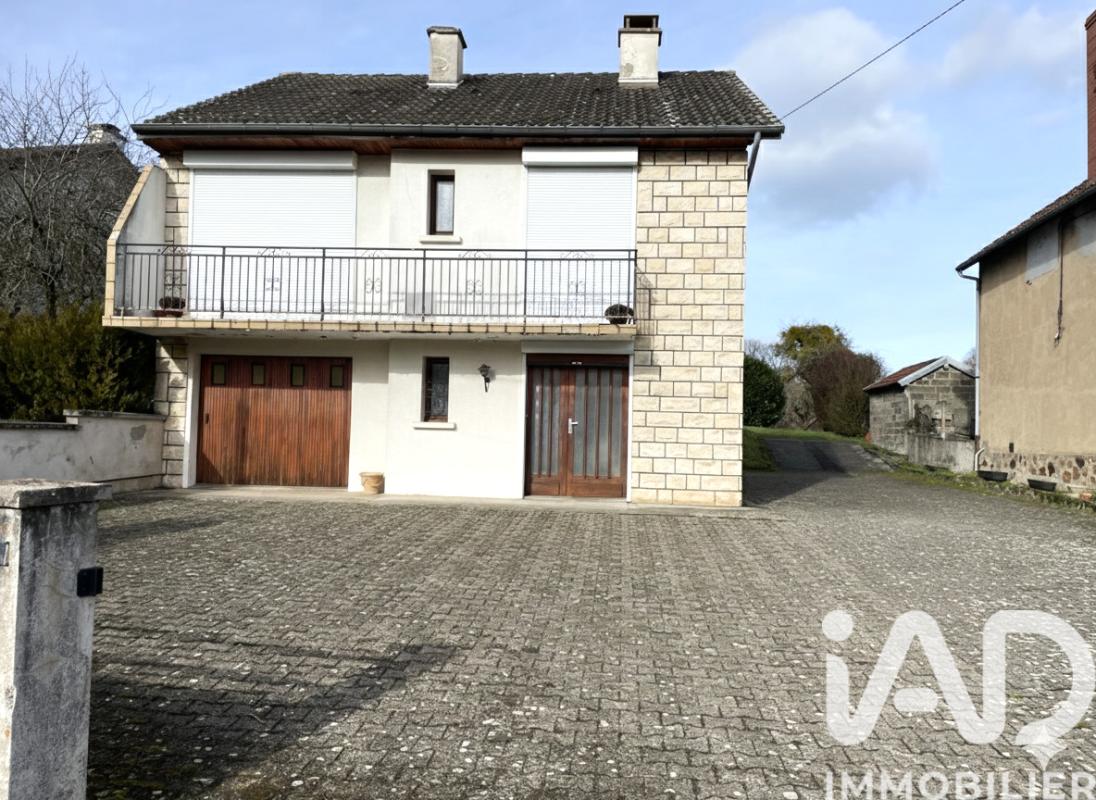 Maison 4 Pièce(s) Saint-Éloy-les-Mines - Photo 2