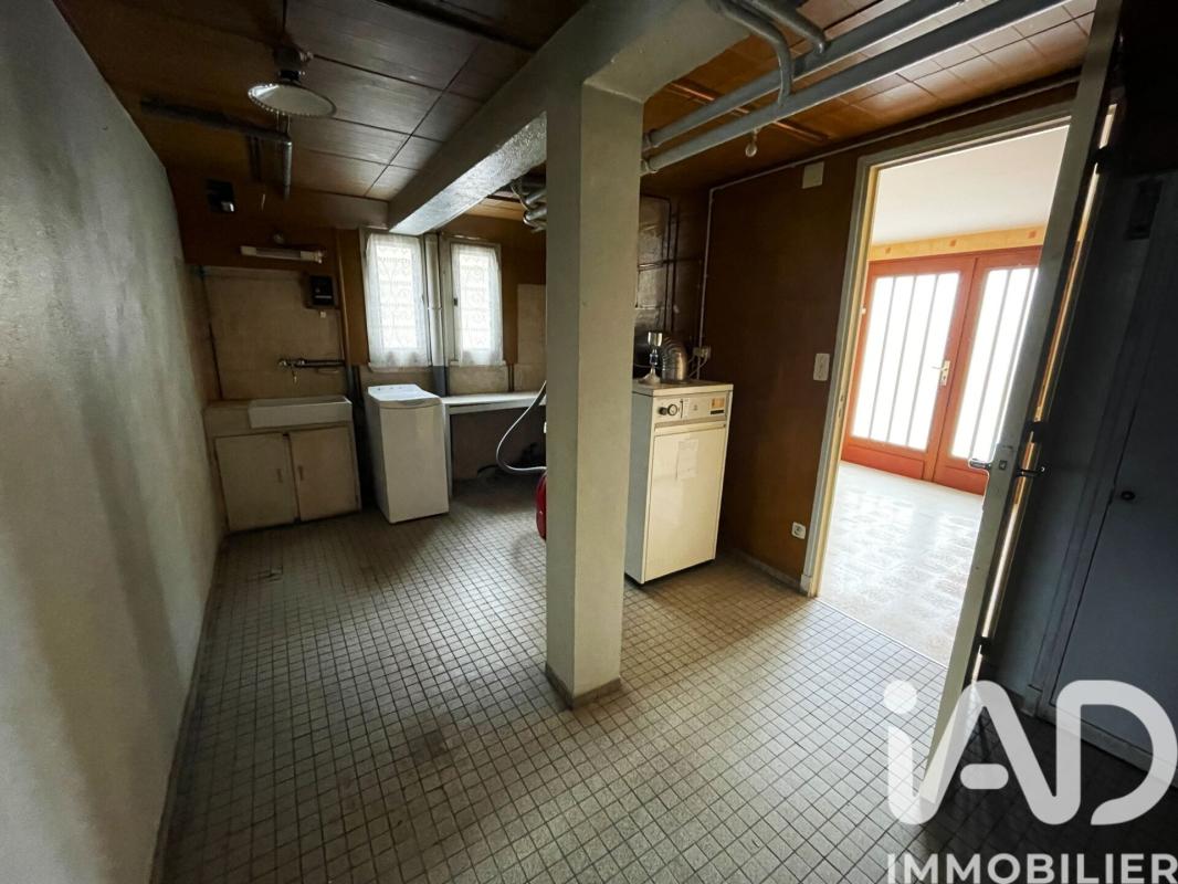 Maison 4 Pièce(s) Saint-Éloy-les-Mines - Photo 16
