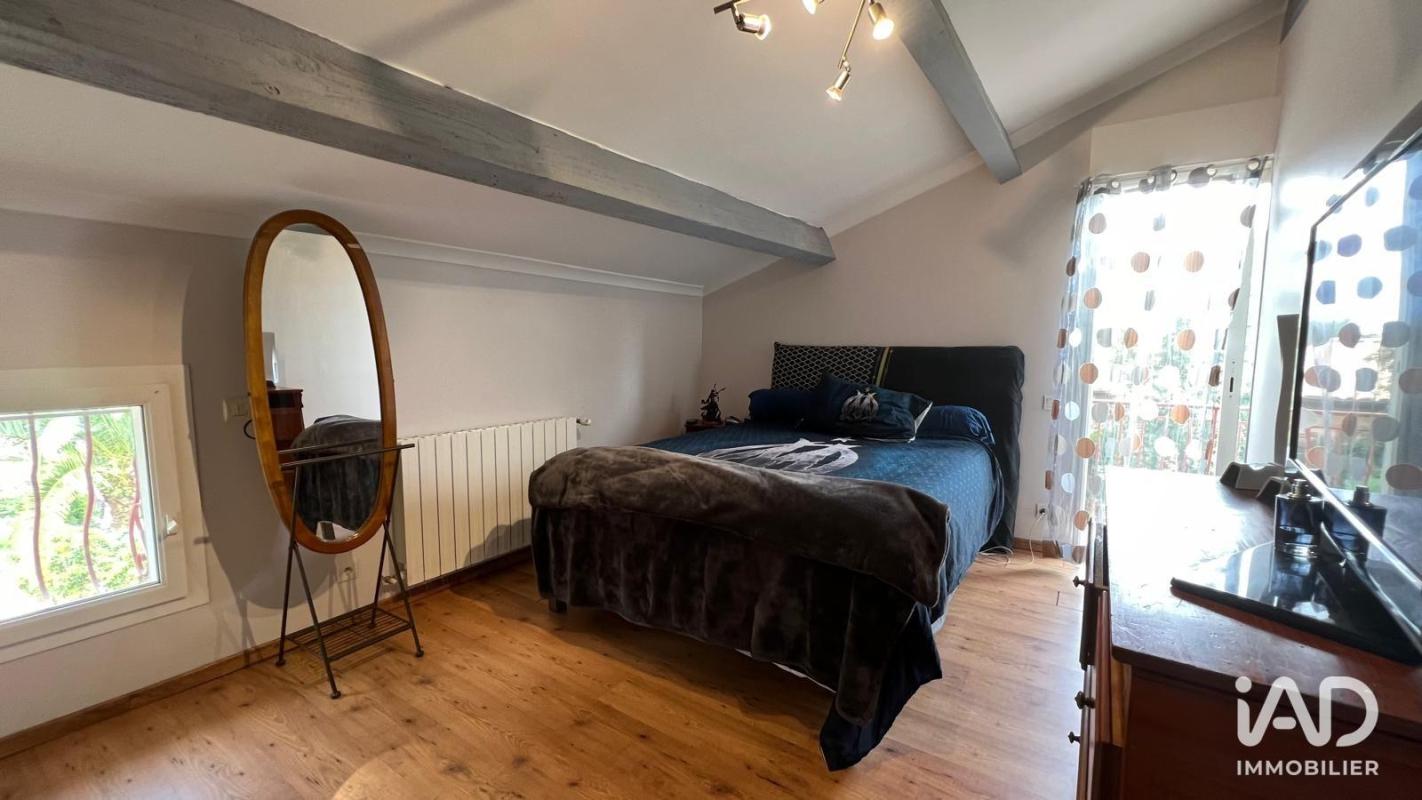 Maison 4 Pièce(s) Saint-Privat-des-Vieux