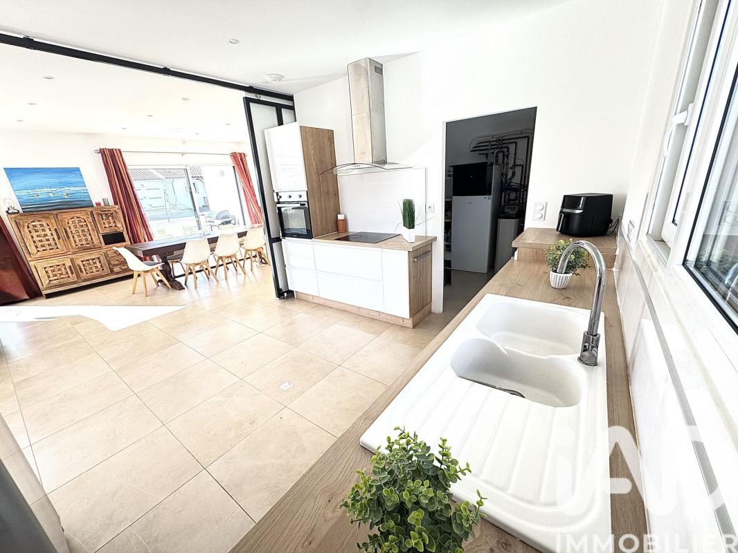 Maison 5 Pièce(s) Saint-Martin-de-Hinx