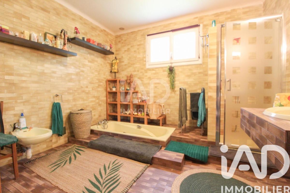 Maison 6 Pièce(s) Saint-Affrique - Photo 9