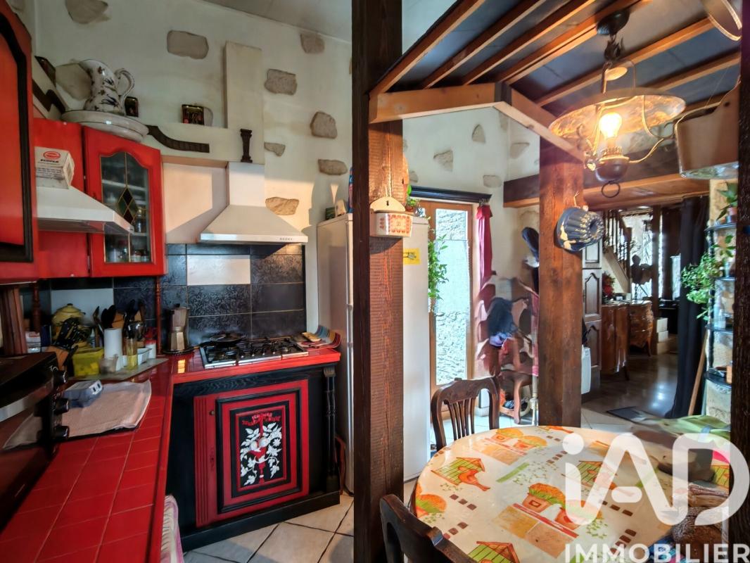 Maison 5 Pièce(s) Saint-Saturnin - Photo 6