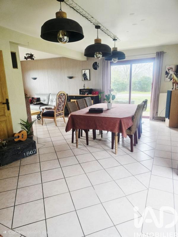 Maison traditionnelle 8 Pièce(s) Rieux