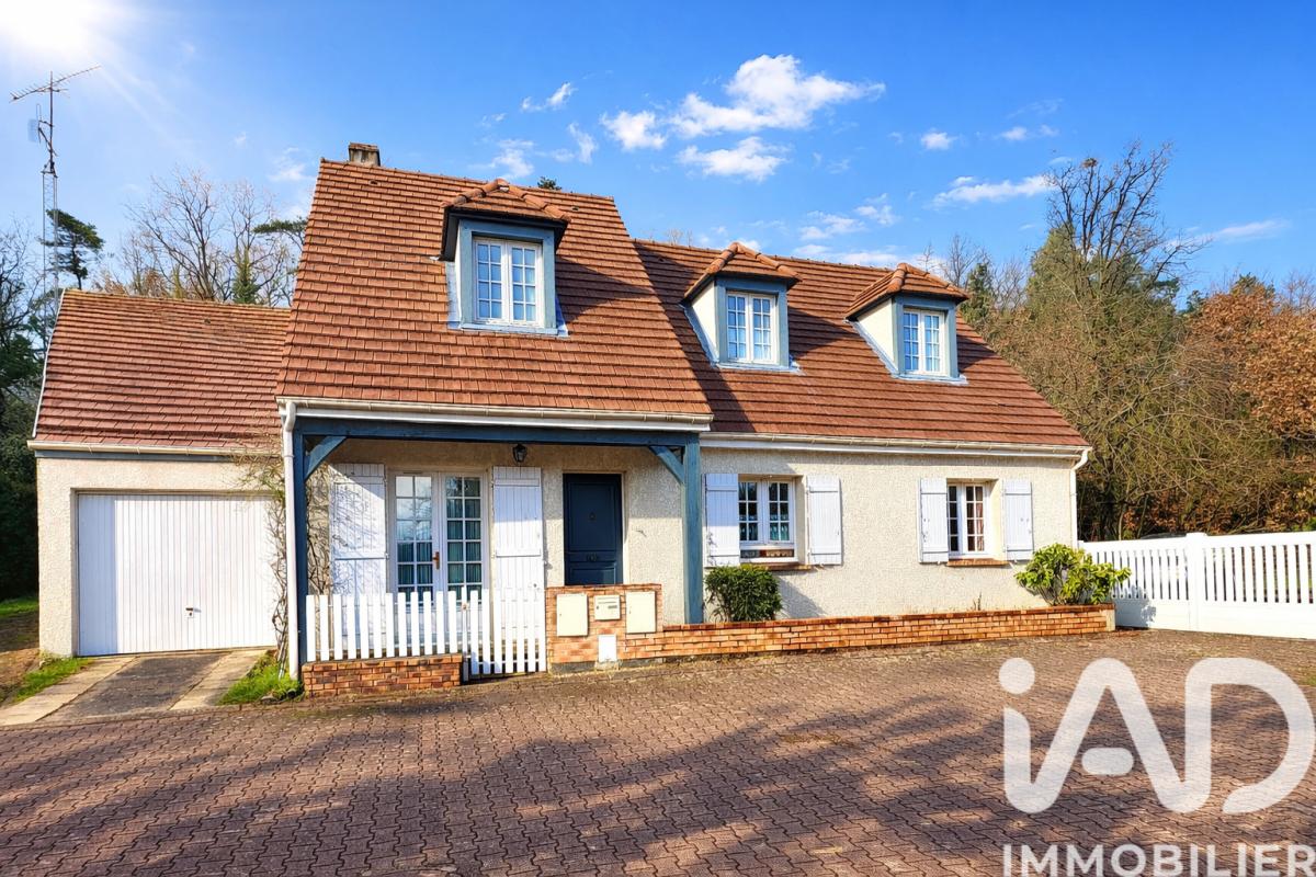 Pavillon 8 Pièce(s) Saclas