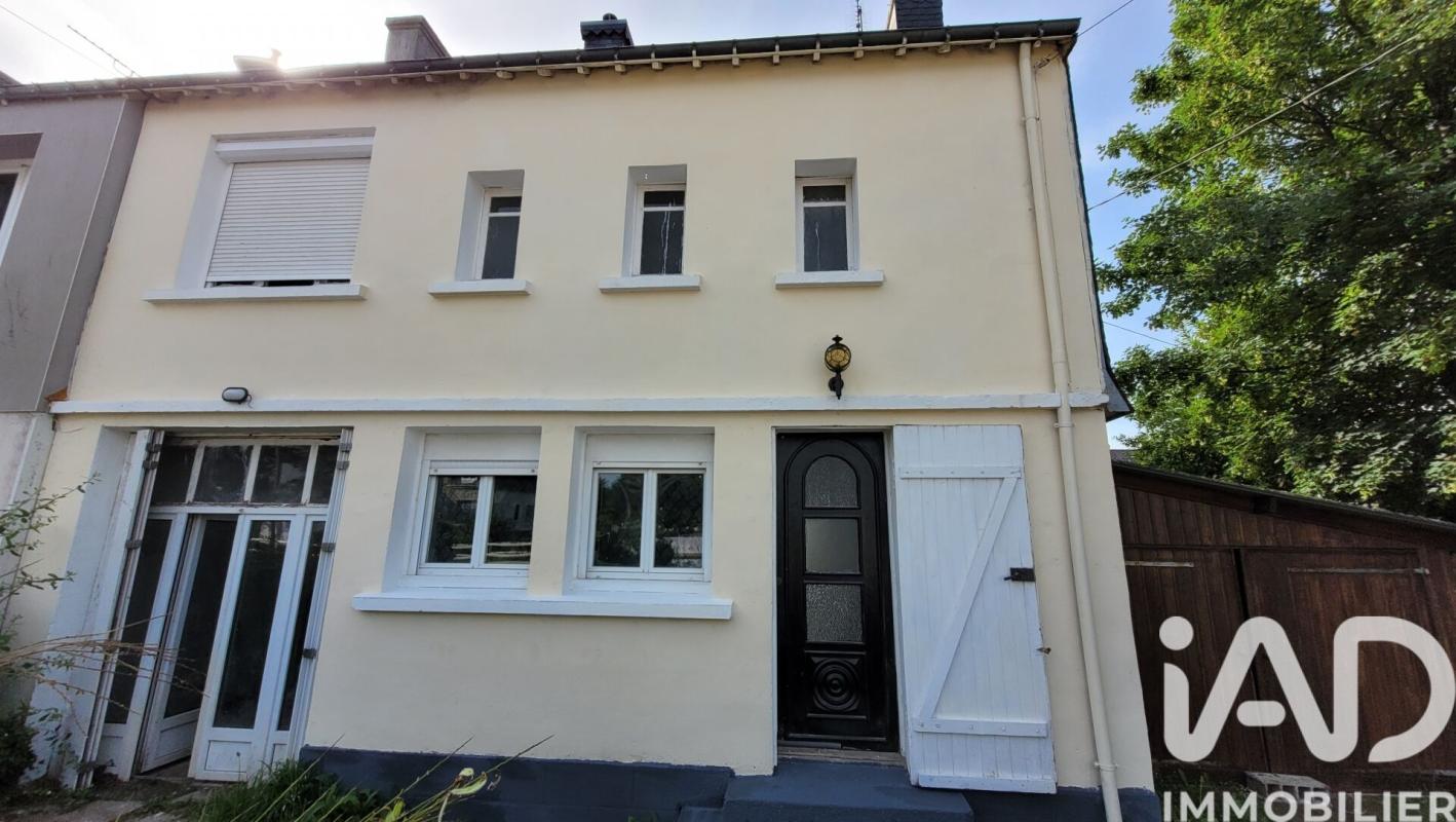 Maison traditionnelle 4 Pièce(s) Roudouallec