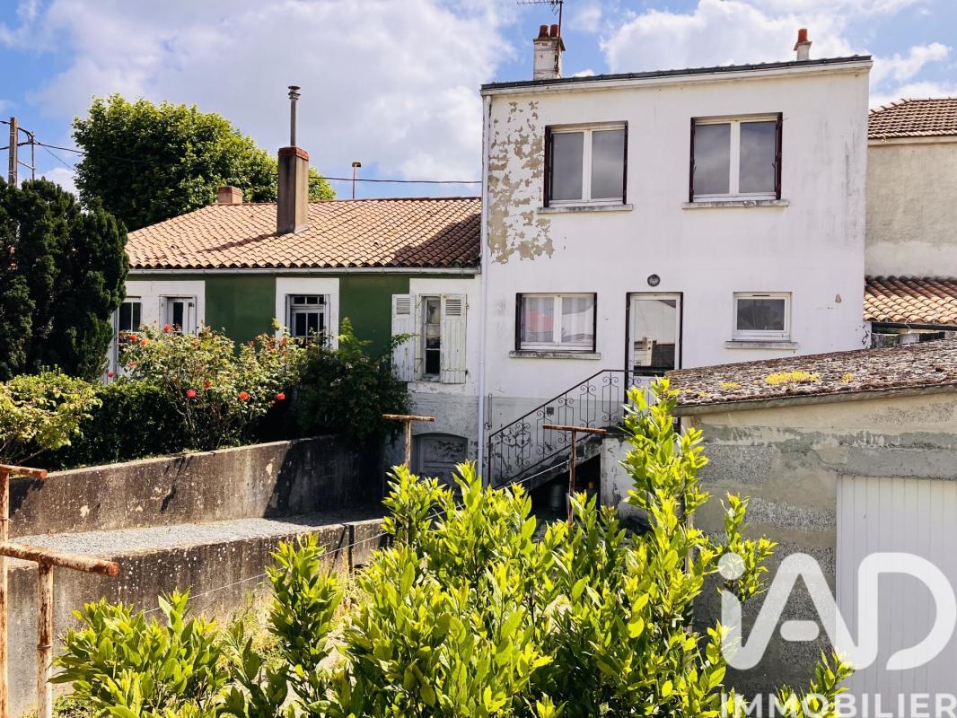 Maison 8 Pièce(s) Luçon