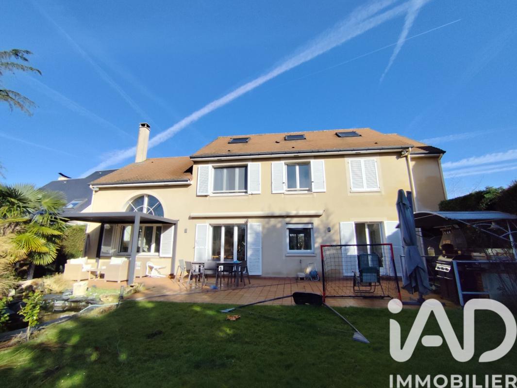 Maison 7 Pièce(s) Croissy-sur-Seine