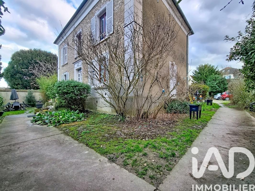 Appartement 2 Pièce(s) Brie-Comte-Robert