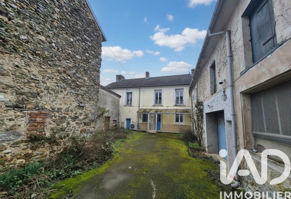 Corps de ferme 6 Pièce(s) Sainte-Gemme