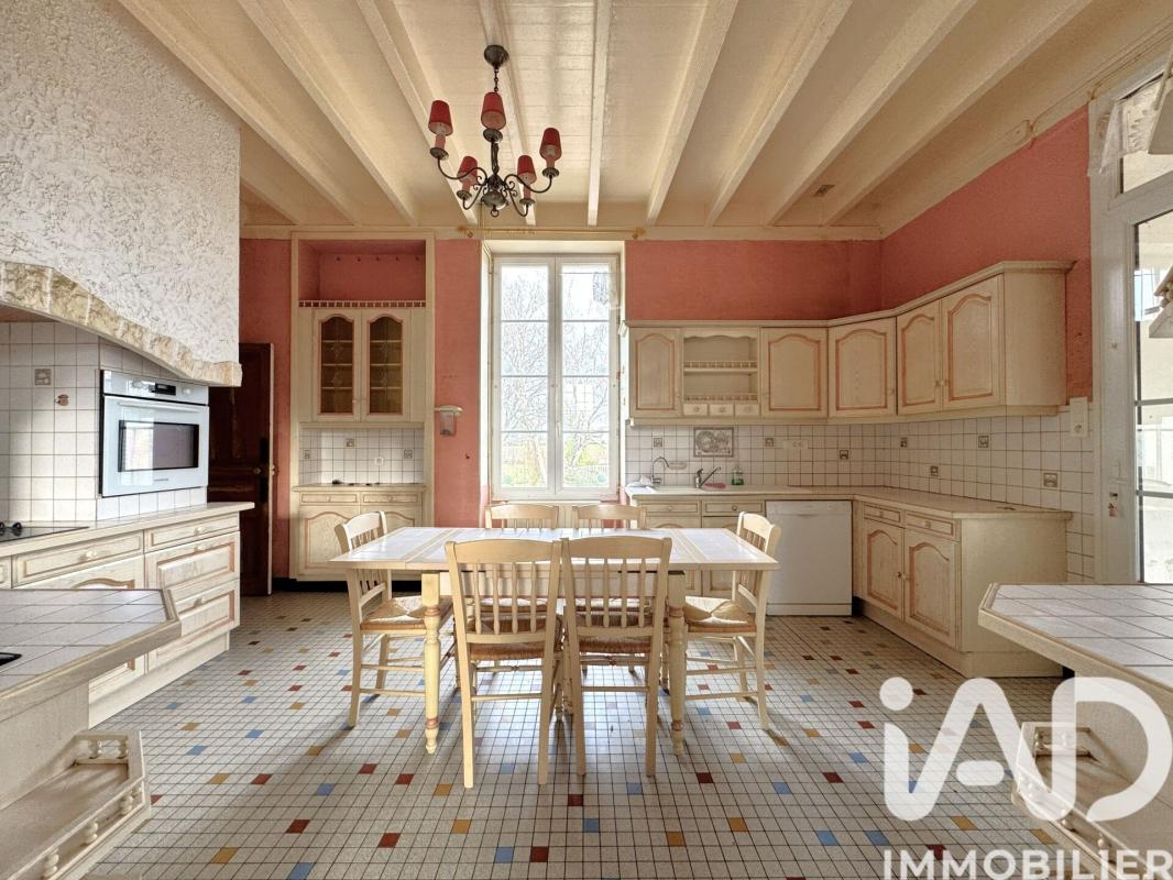Maison 7 Pièce(s) Les Velluire-sur-Vendée - Photo 8