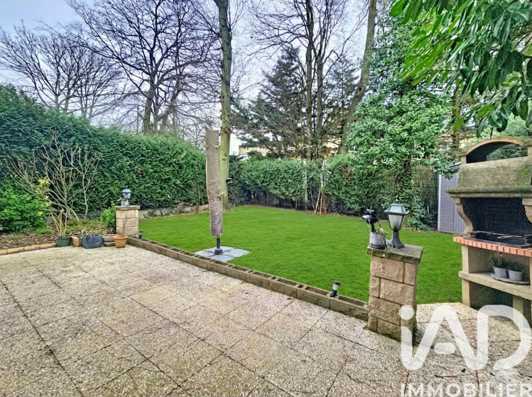 Maison 5 Pièce(s) Champs-sur-Marne