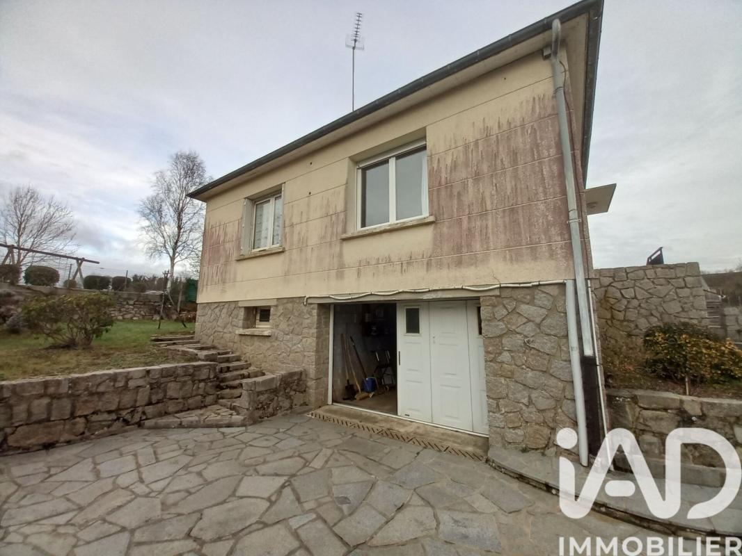 Pavillon 4 Pièce(s) Courcité