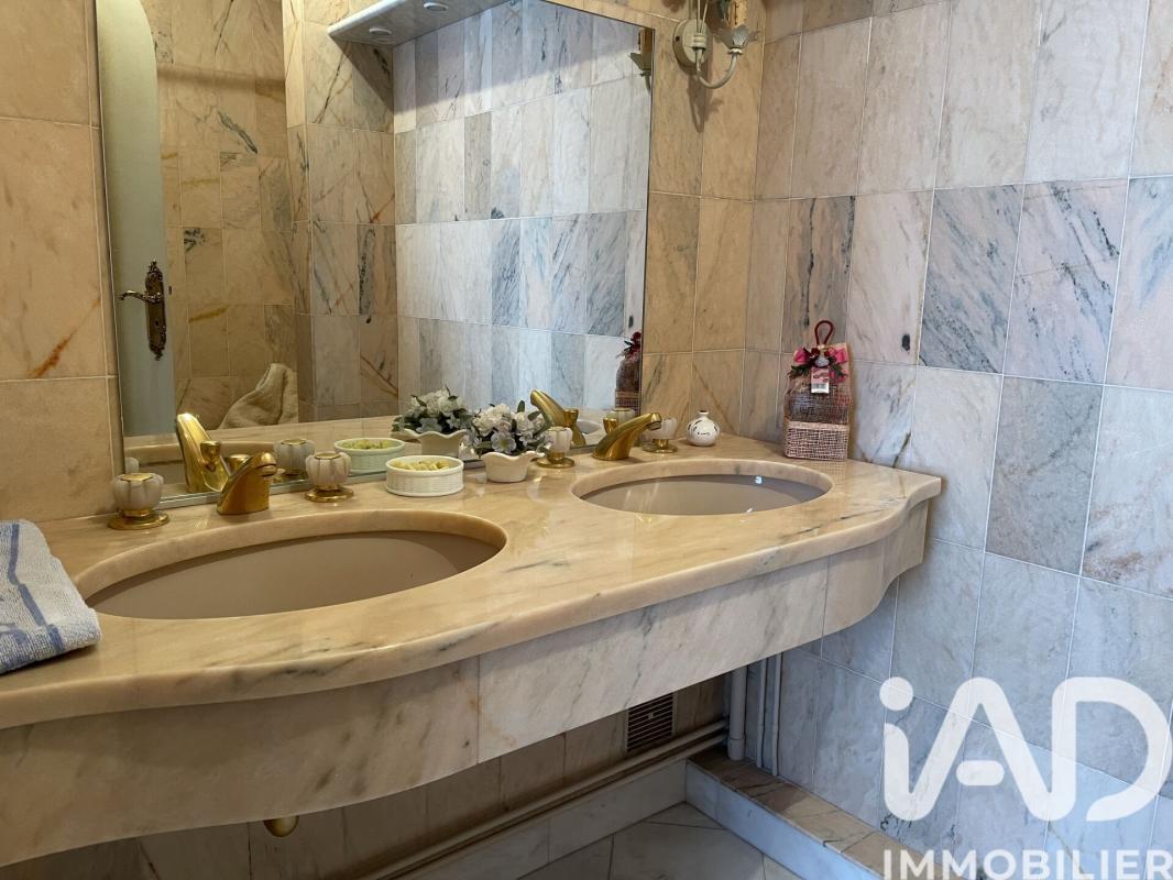 Maison 13 Pièce(s) Châteauroux - Photo 9
