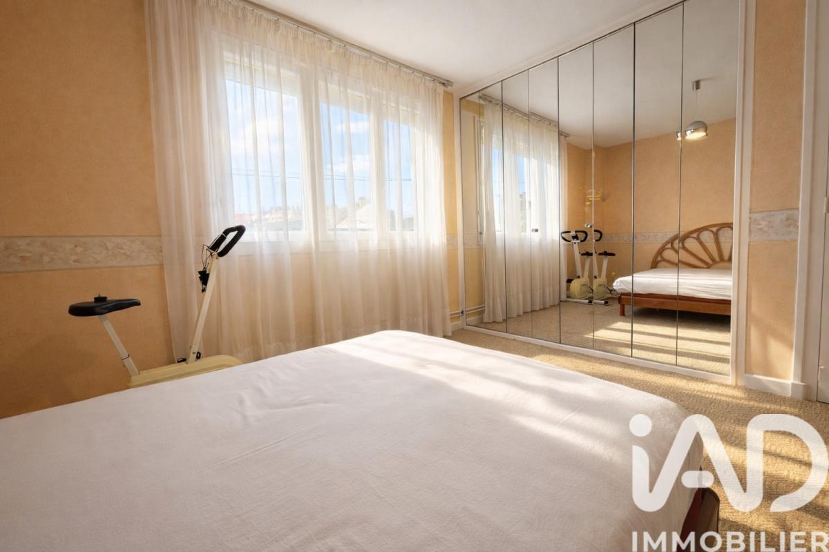 Maison 5 Pièce(s) Châteauroux