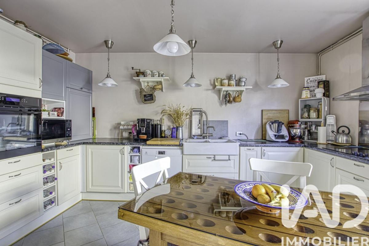 Maison de village 6 Pièce(s) Béthisy-Saint-Pierre