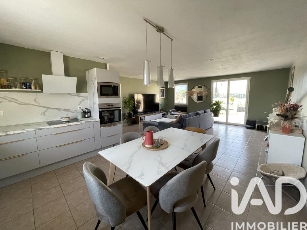 Maison 4 Pièce(s) Saint-Julien-en-Saint-Alban