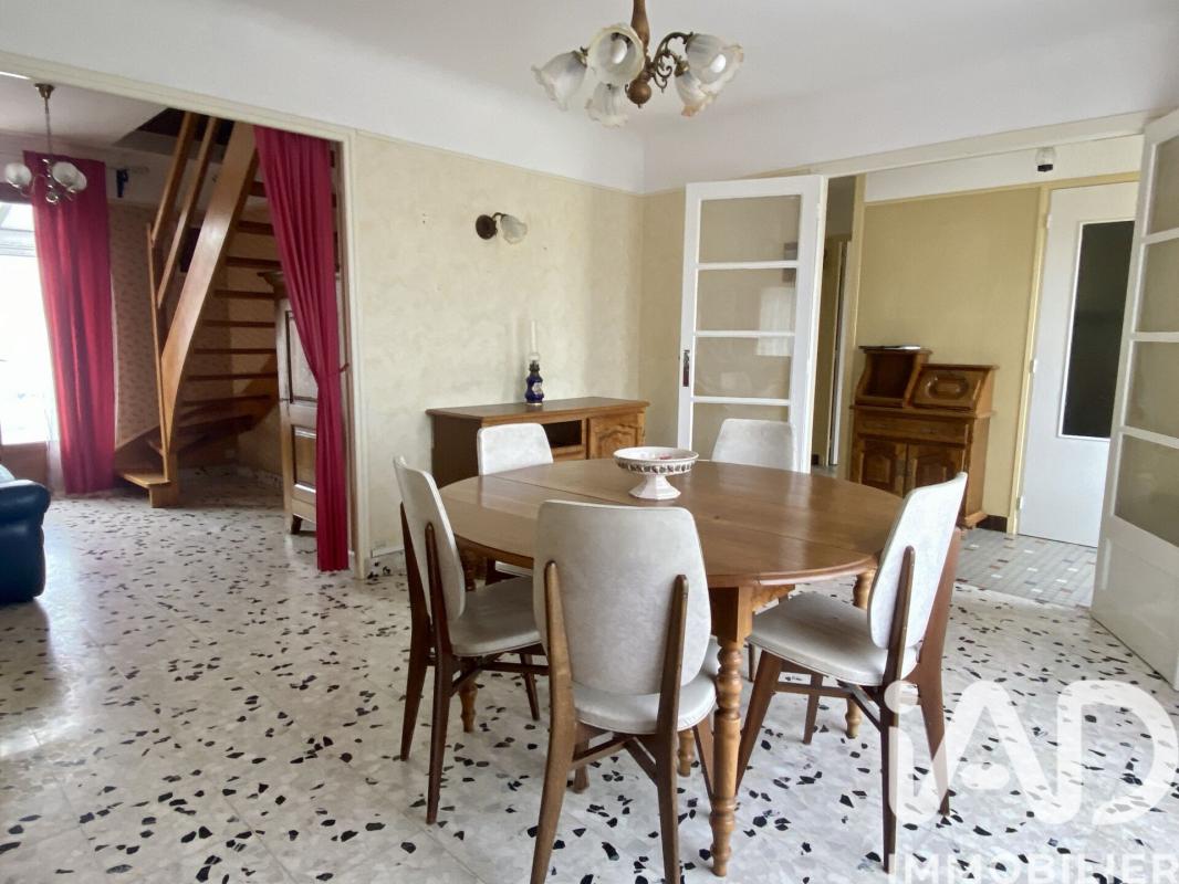 Maison 4 Pièce(s) Pringy