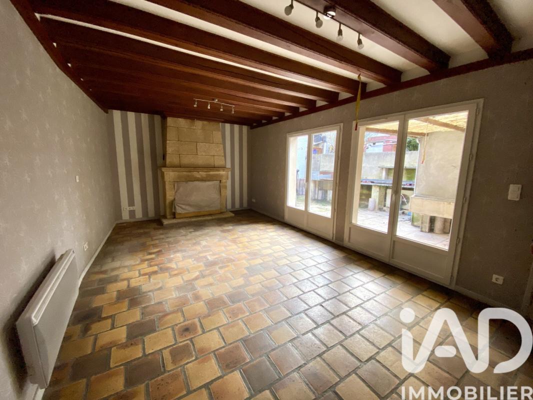 Immeuble  Château-Renard - Photo 4