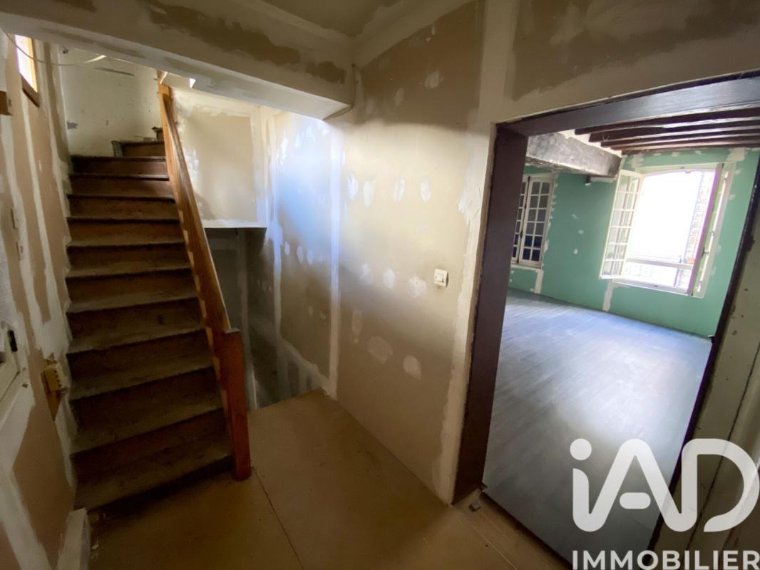 Immeuble  Château-Renard - Photo 6