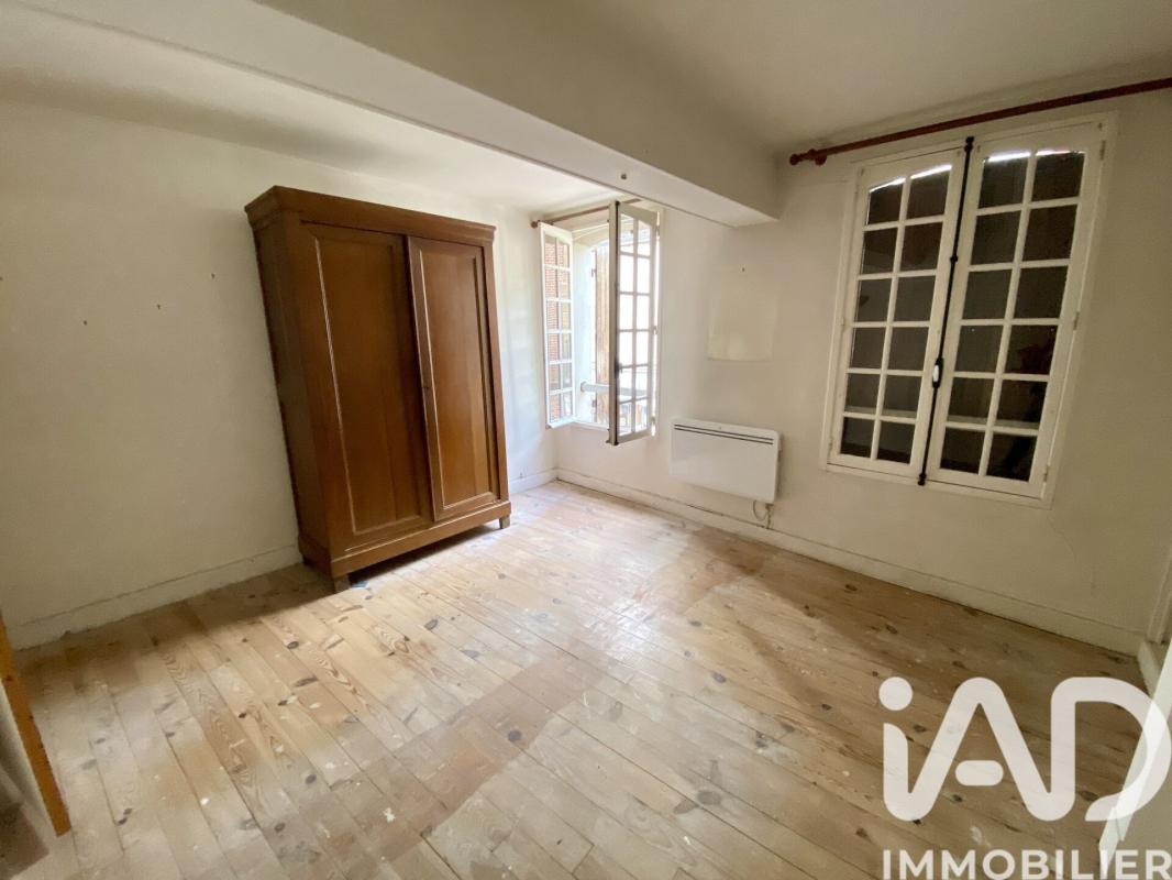 Immeuble  Château-Renard - Photo 10