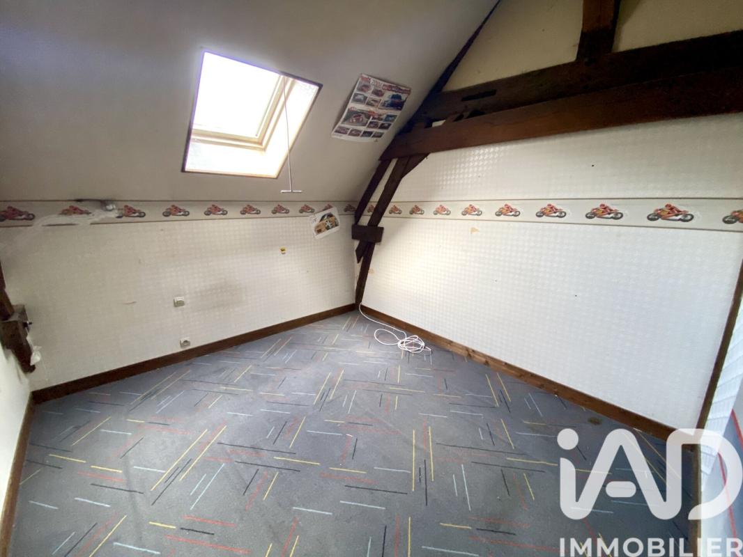 Immeuble  Château-Renard - Photo 14
