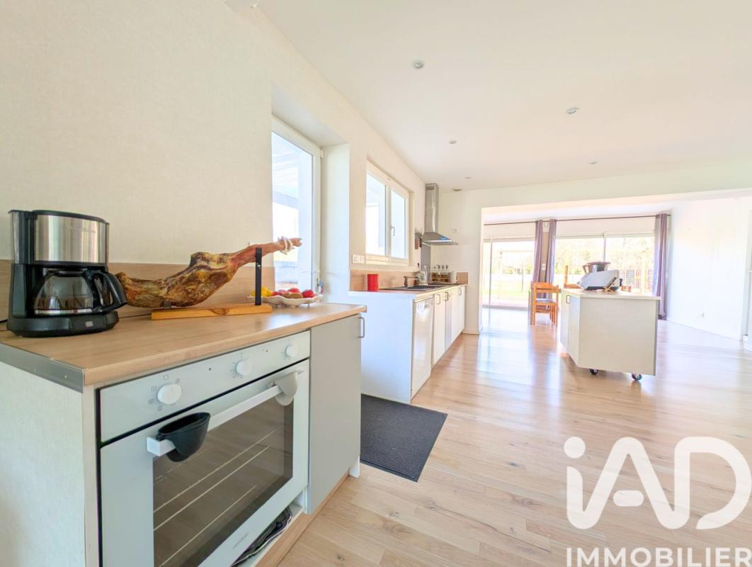 Maison 6 Pièce(s) Saugnacq-et-Muret