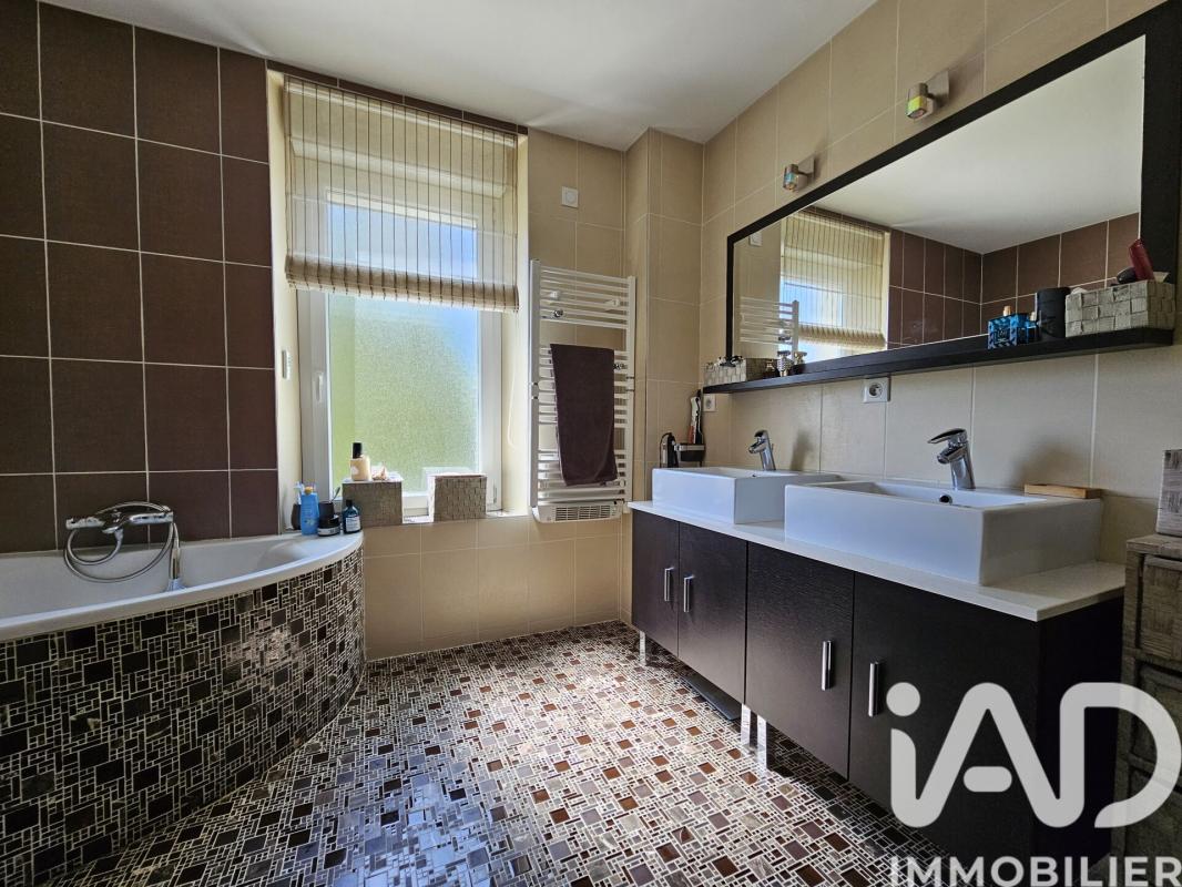 Maison 5 Pièce(s) Izeaux