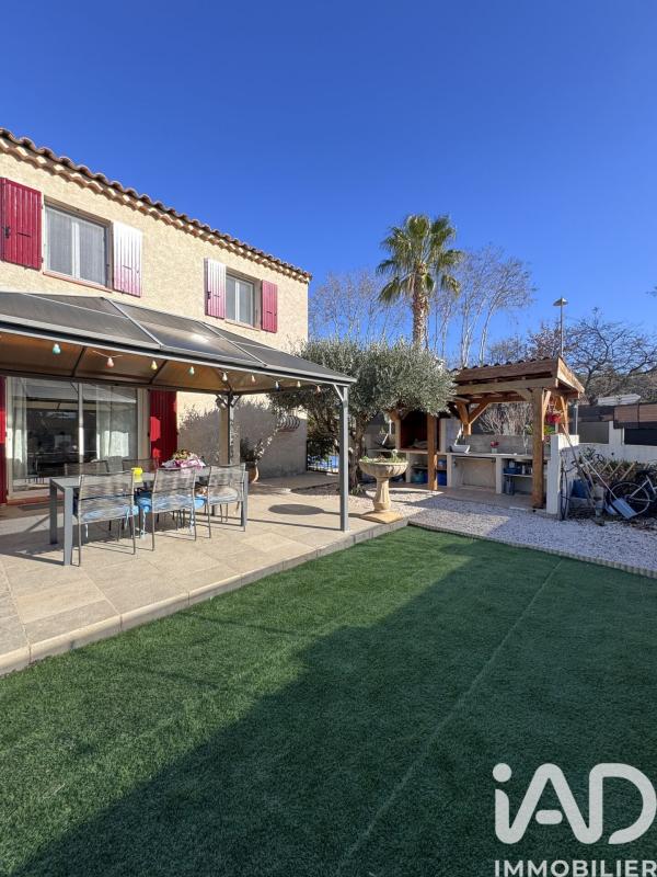 Maison 4 Pièce(s) Saint-Cyr-sur-Mer