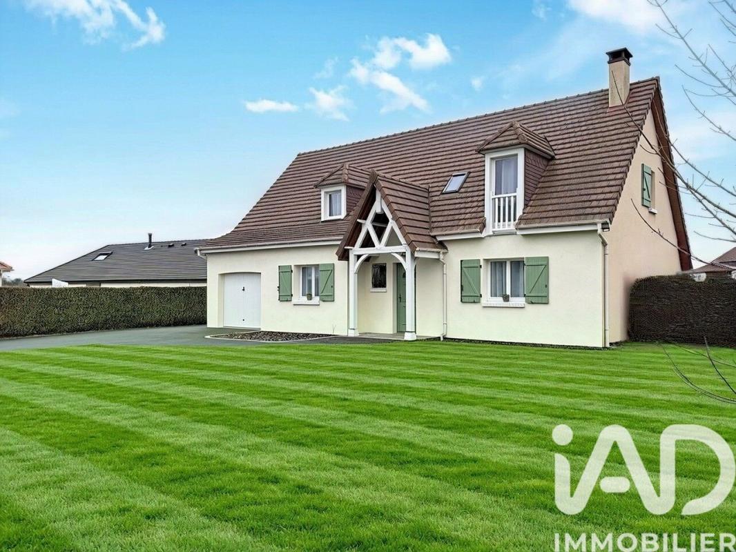 Maison 6 Pièce(s) Le Thuit de l'Oison