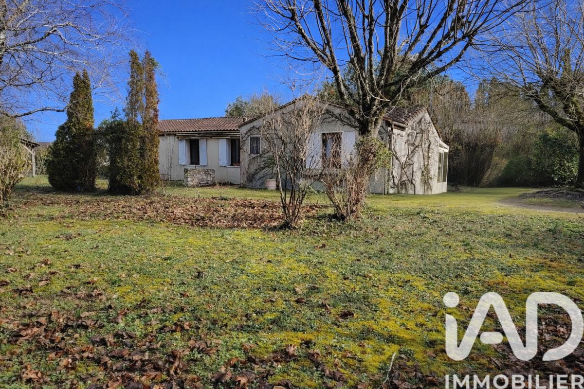 Maison de village 4 Pièce(s) Chassors