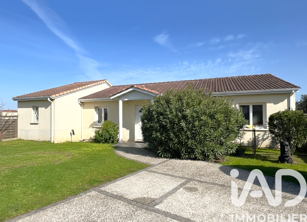 Maison 4 Pièce(s) Vayres