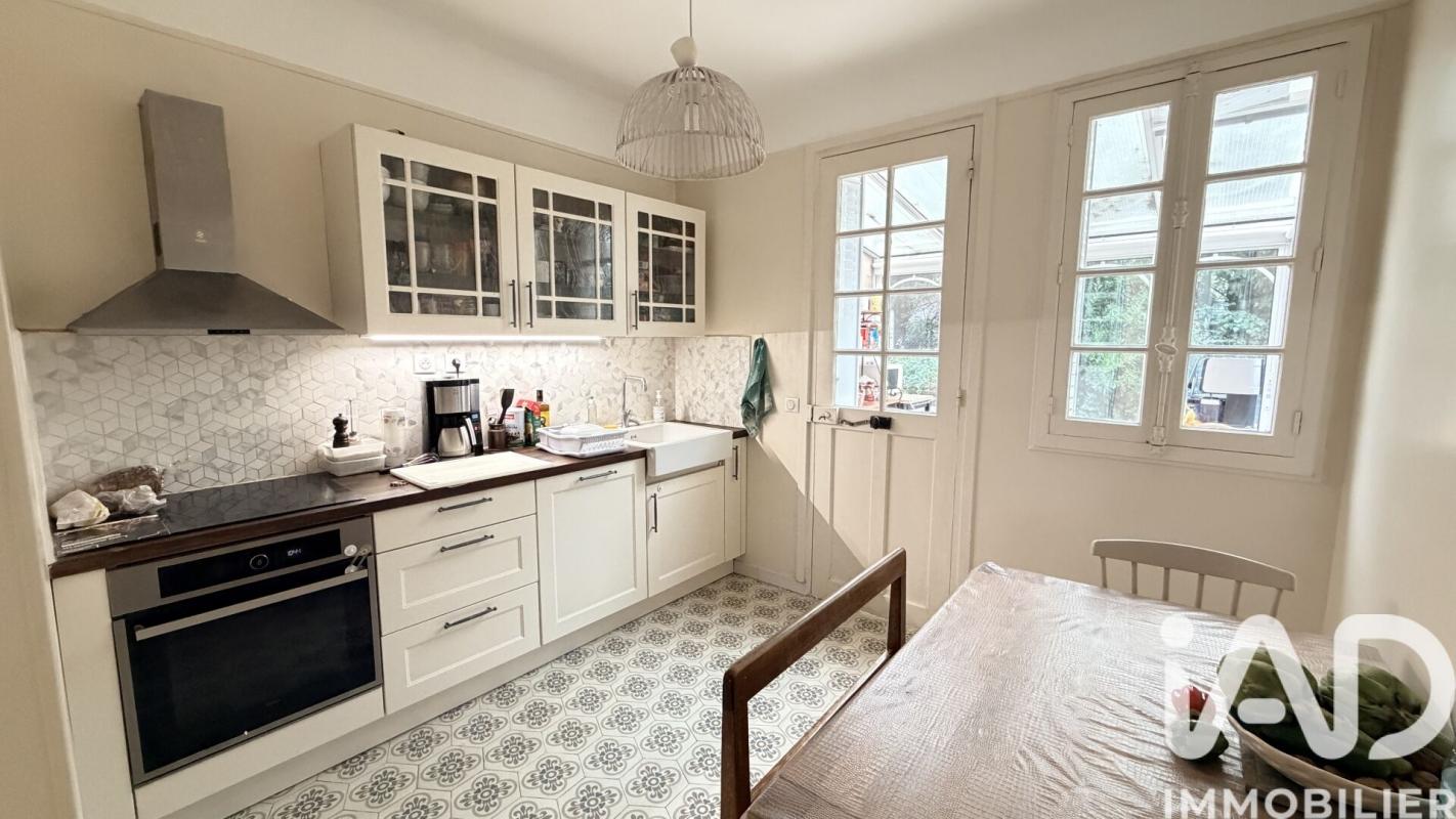 Maison 6 Pièce(s) Vaux-le-Pénil