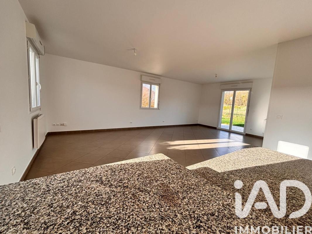 Maison traditionnelle 4 Pièce(s) Benon