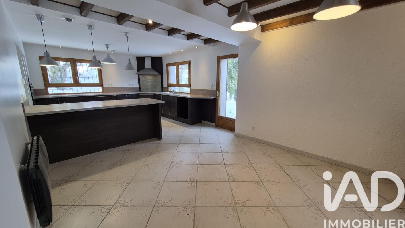 Maison 6 Pièce(s) Plateau-des-Petites-Roches