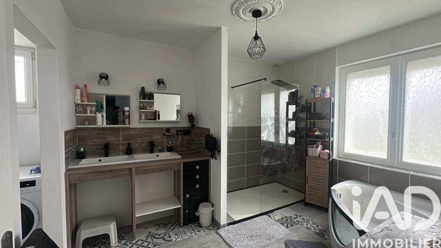 Maison de ville 8 Pièce(s) Châtellerault