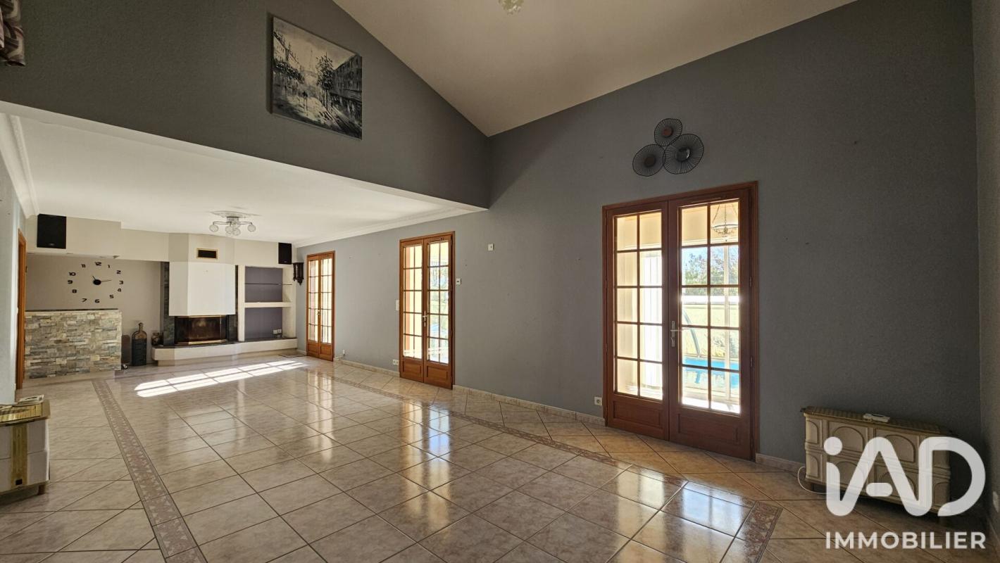 Maison 6 Pièce(s) Montignac-Charente - Photo 2