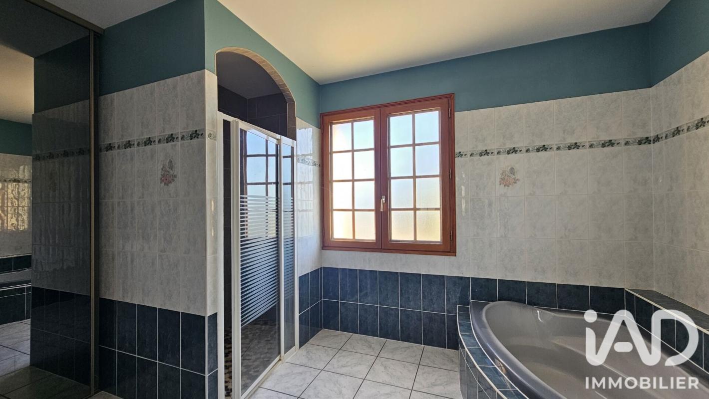 Maison 6 Pièce(s) Montignac-Charente - Photo 11