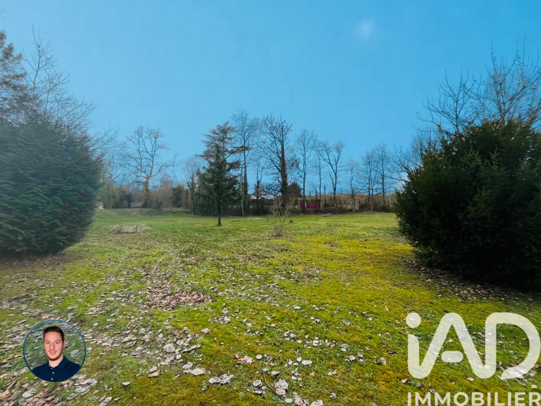 Terrain  Maintenon