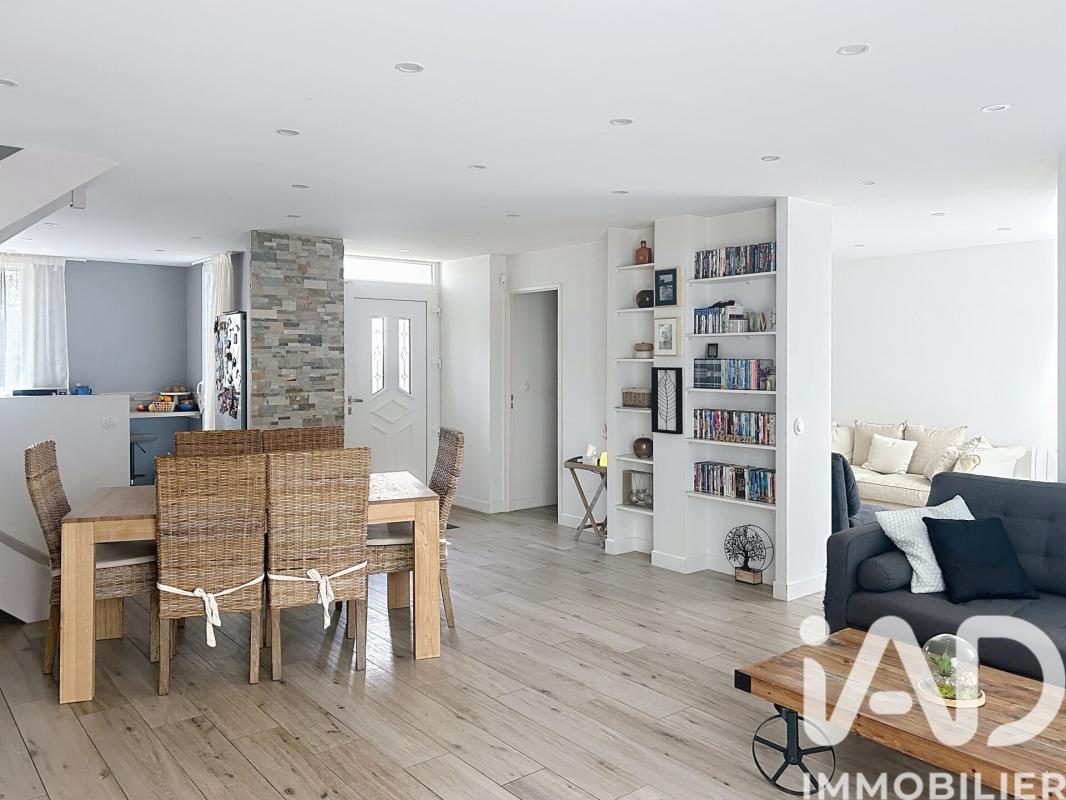 Maison 5 Pièce(s) Tigery