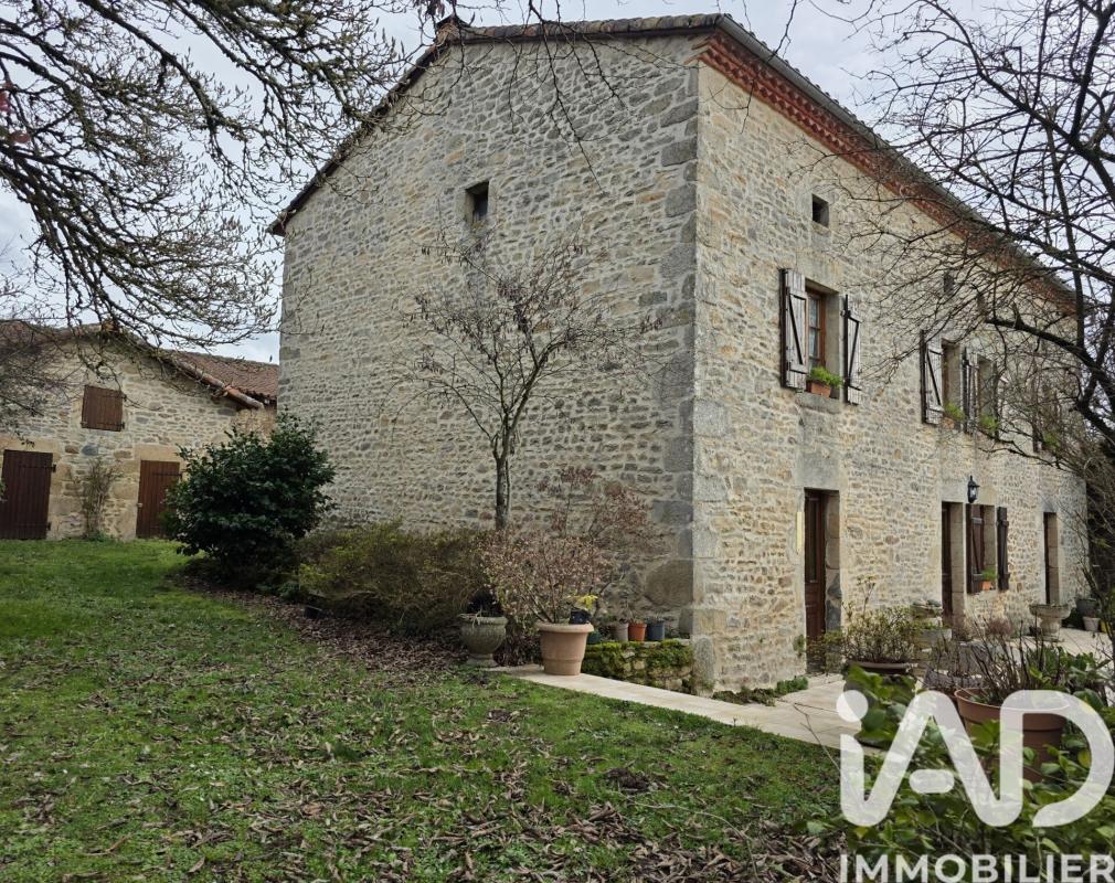 Maison 6 Pièce(s) Le Buis