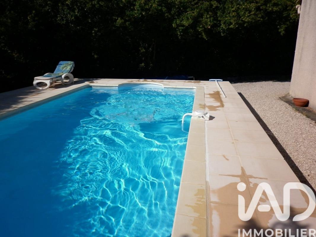 Maison 4 Pièce(s) Rians