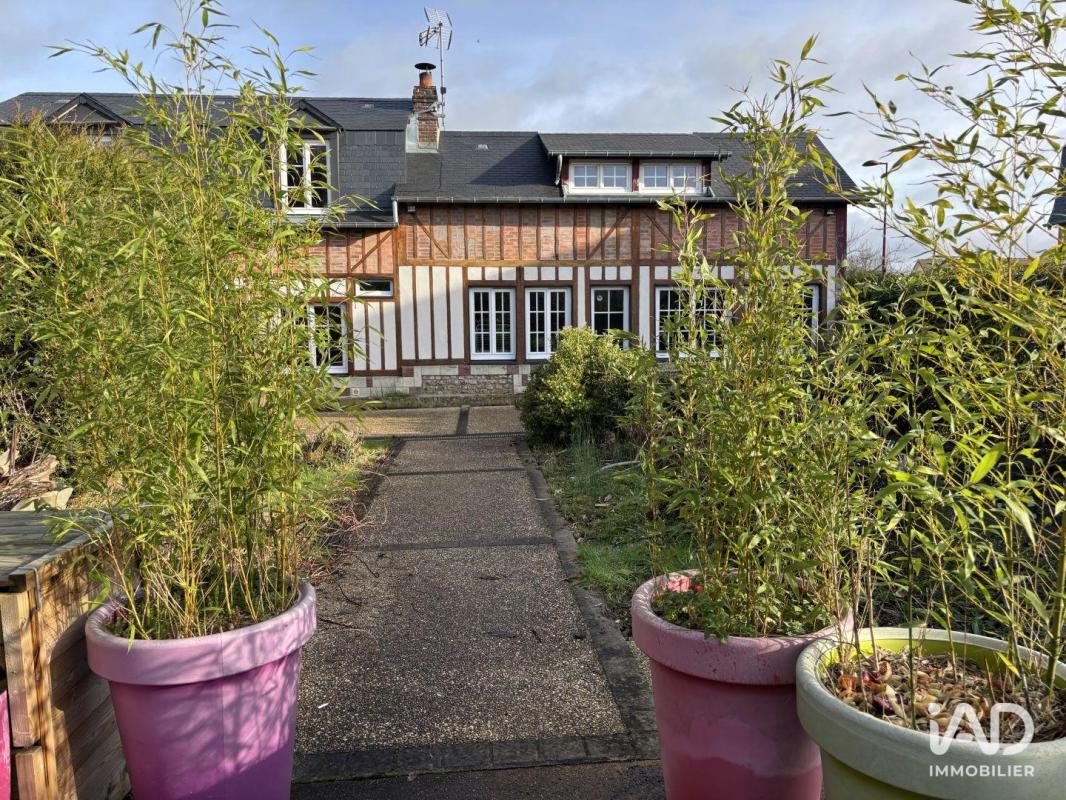 Maison 7 Pièce(s) Beuzeville