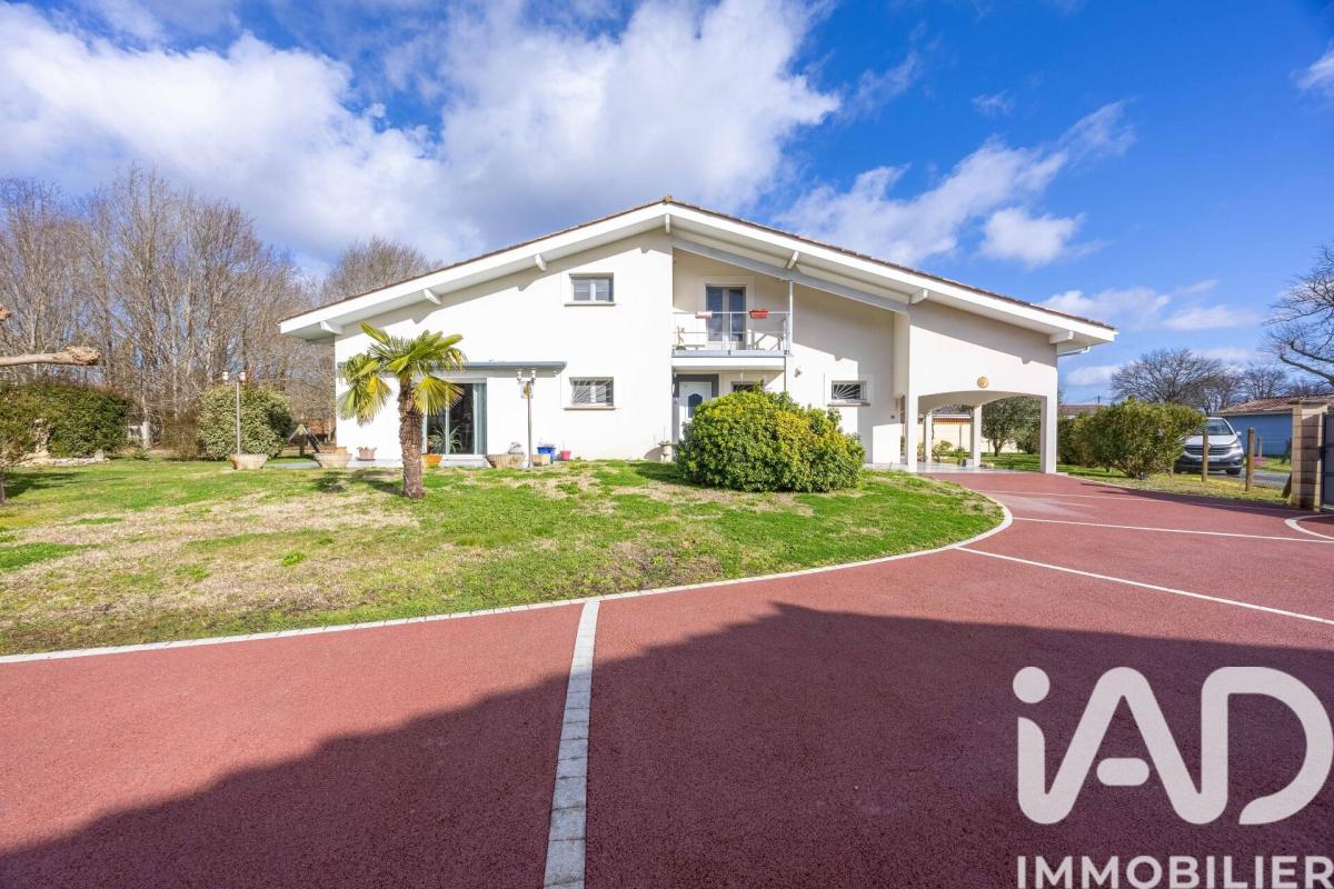 Maison d'architecte 6 Pièce(s) Mios