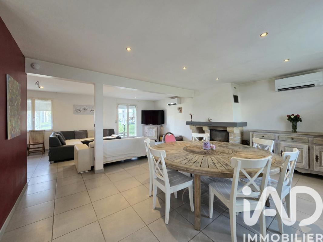 Maison traditionnelle 7 Pièce(s) Saint-Georges-sur-Eure