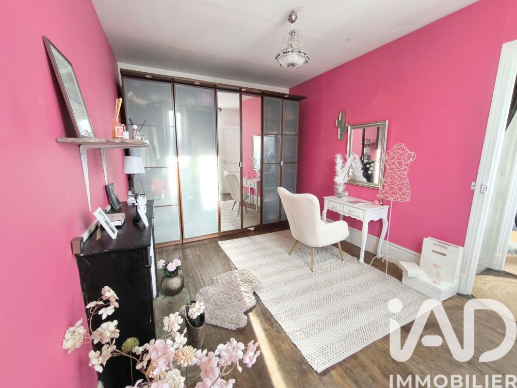 Propriété 8 Pièce(s) Boran-sur-Oise