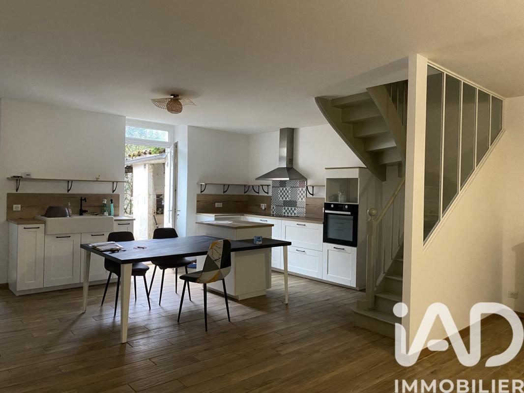 Maison de ville 5 Pièce(s) Cognac